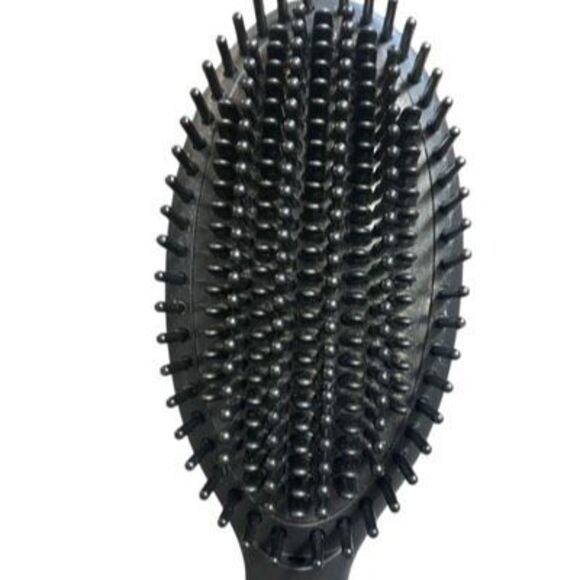 ghd Glide Smoothing Hot Brush in Black - Picture 4 of 6